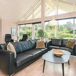 5 Star Holiday Home In Blavand * Blåvand