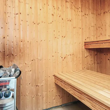 Luxury Pool Retreat In - By Traum Holiday home *