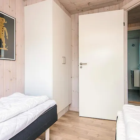 Luxury Pool Retreat In - By Traum *